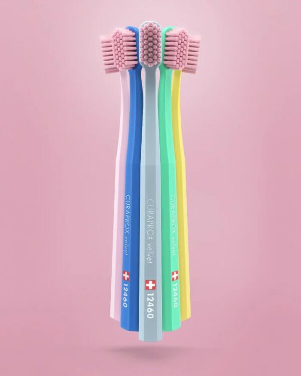 curaprox-tandenborstel-cs-12460-velvet_2 Curaprox Tandenborstel CS 12460 Velvet - extra afbeelding 2